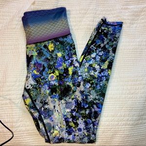 Floral thermal polyester leggings